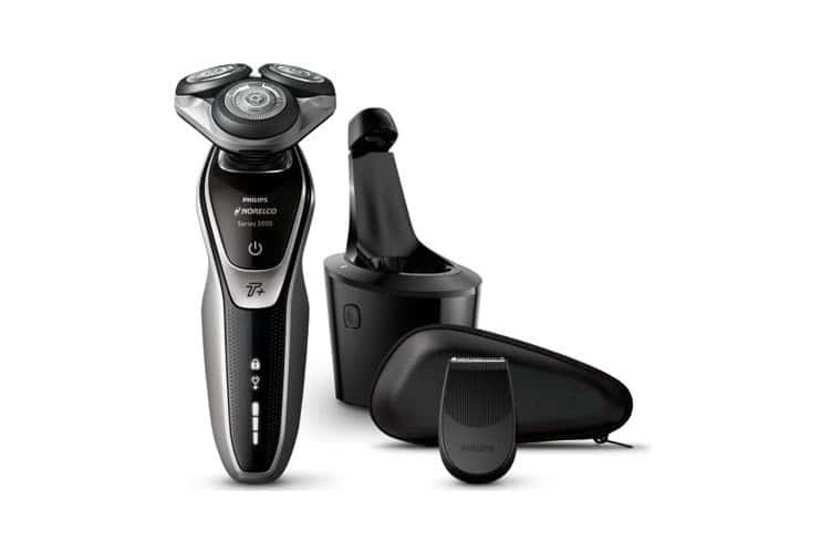 A Great Deal is Available on Philips Norelco Electric Razor at Walmart
