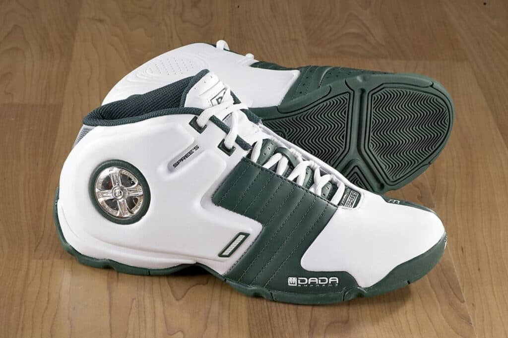 Dada Spinner Shoes