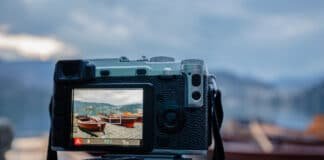 Mirrorless Camera Deals